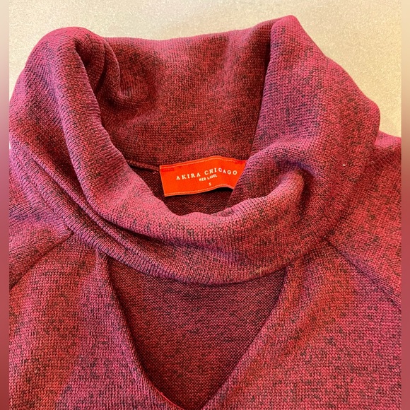 AKIRA Sweater Dress/Tunic Size Small with POCKETS! - Picture 3 of 4